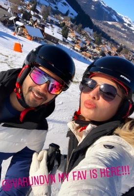 Jacqueline Fernandez has joined the Bollytwood bandwagon holidaying in Switzerland this holiday season. The actress was having fun in SwitzerlandÃƒÂƒÃ‚Â¢ÃƒÂ‚Ã‚Â€ÃƒÂ‚Ã‚Â™s Gstaad where she has bumped into lovebirds Varun Dhawan and Natasha Dalal.