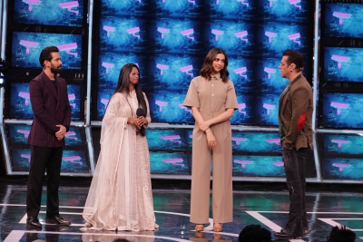 Actors Vikrant Massey, Deepika Padukone, acid attack survivor and 