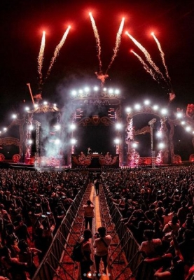 DJ Felix De Laet, who is also known as Lost Frequencies, says he does not have any fixed process of creating music. The popular international deejay believes in experimenting and 