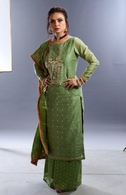 Kavita Ghai as Soni Mehra in 