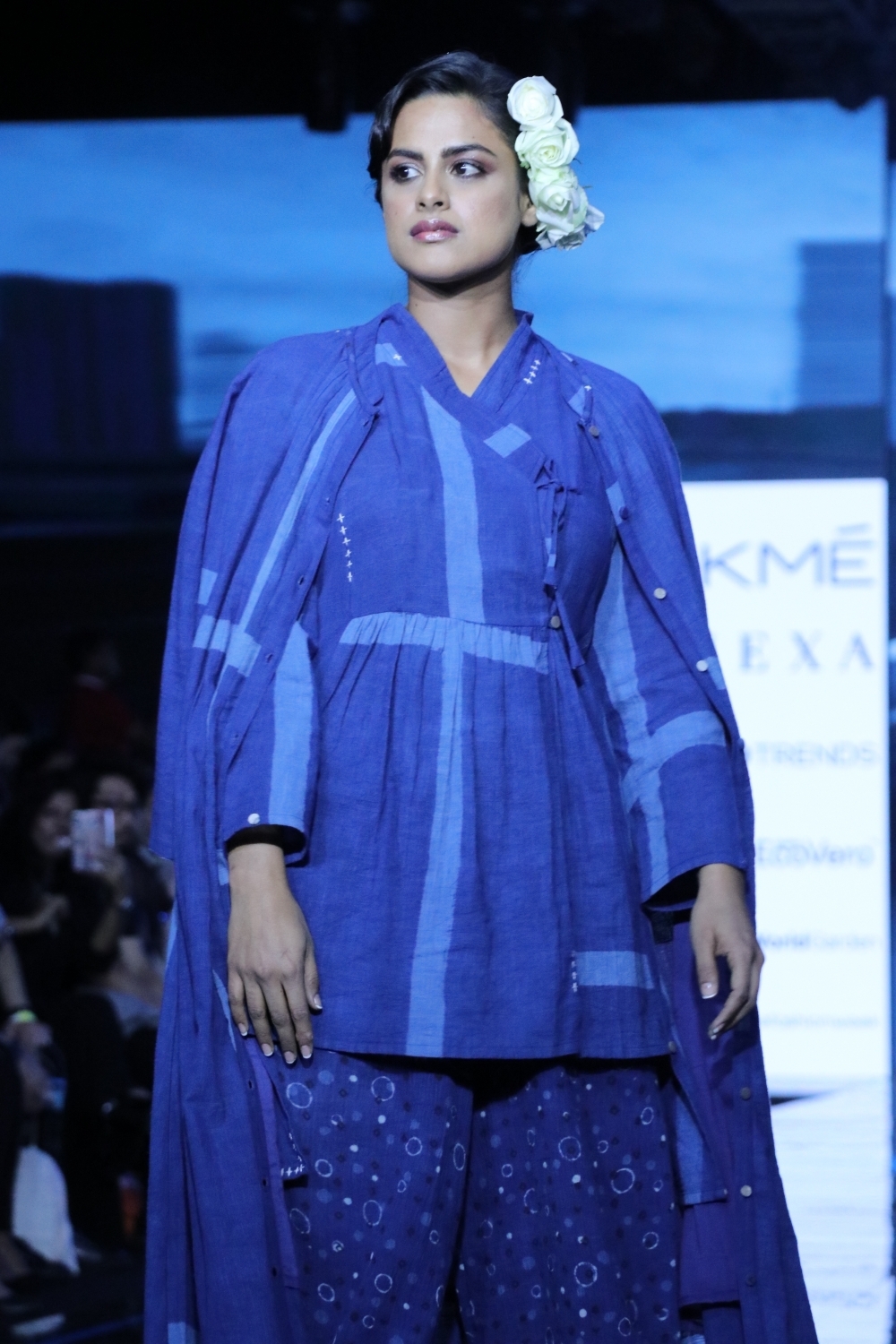 Mumbai: Actress Neha Mahajan walks the ramp for fashion designer Jayati Goenka on Day 2 of the Lakme Fashion Week (LFW) Summer/Resort 2020, in Mumbai on Feb 12, 2020. (Photo: IANS)
