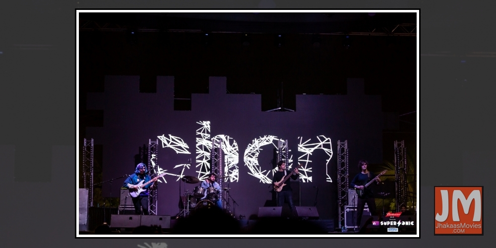 Be it the ÃƒÂ¢Ã‚Â€Ã‚Âœcrazy musical rhythmÃƒÂ¢Ã‚Â€Ã‚Â of taxis in India or the little sounds of Indian culture, Californian rock band Chon feel everything is a little more progressive in India musically. The band performed in India for the first time at