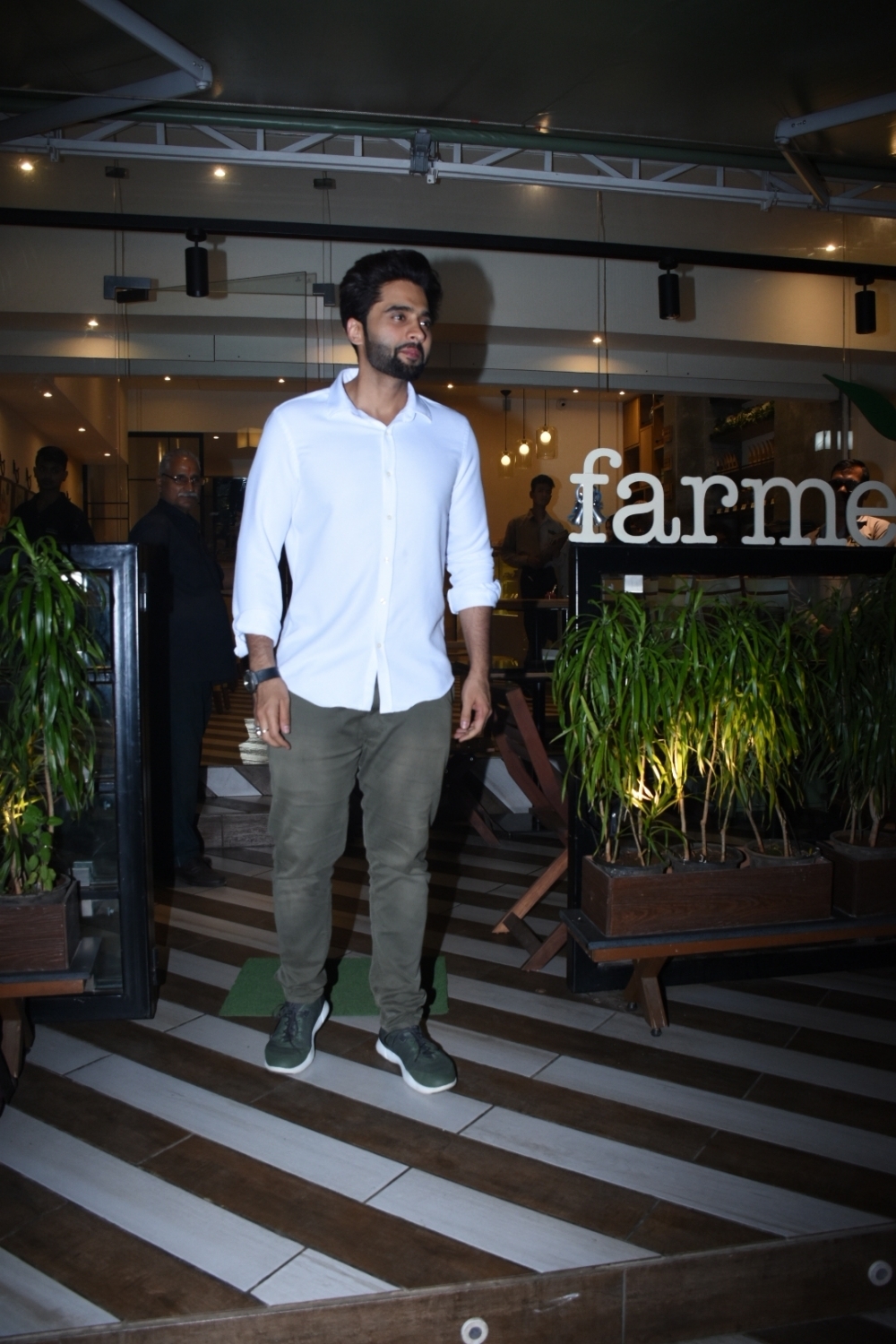 Mumbai: Actor Jackky Bhagnani seen at a Bandra cafe in Mumbai on March 2, 2020. (Photo: IANS)