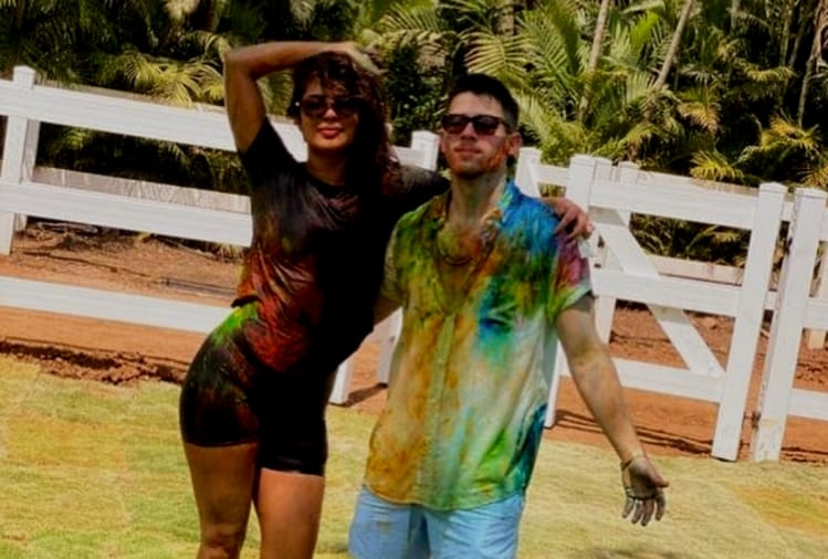 In the film industry, Holi is not just a festival but a fashion affair where celebrities go out of the way with their outfits and make a statement. Though the fear of coronavirus subdued the exuberant and jubilant celebrations, actors didnâ€™t hesitate in giving major fashion goals on the day.