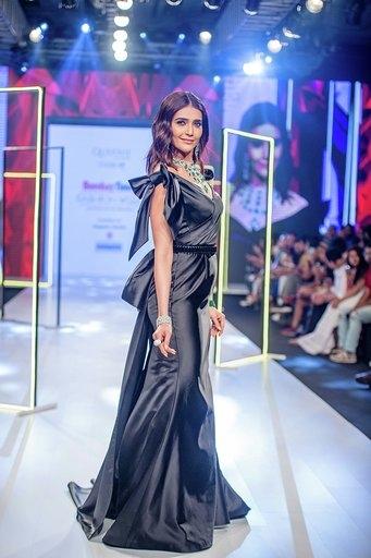 Mumbai: Actress Karishma Tanna walks the ramp on Day 2 of the Bombay Times Fashion Week 2020, in Mumbai on March 14, 2020. (Photo: IANS)