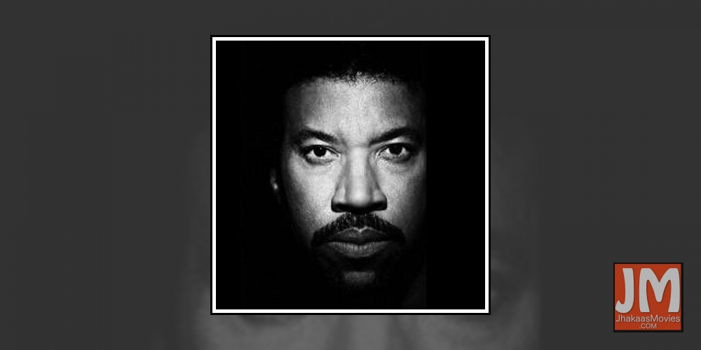 Singer Lionel Richie.