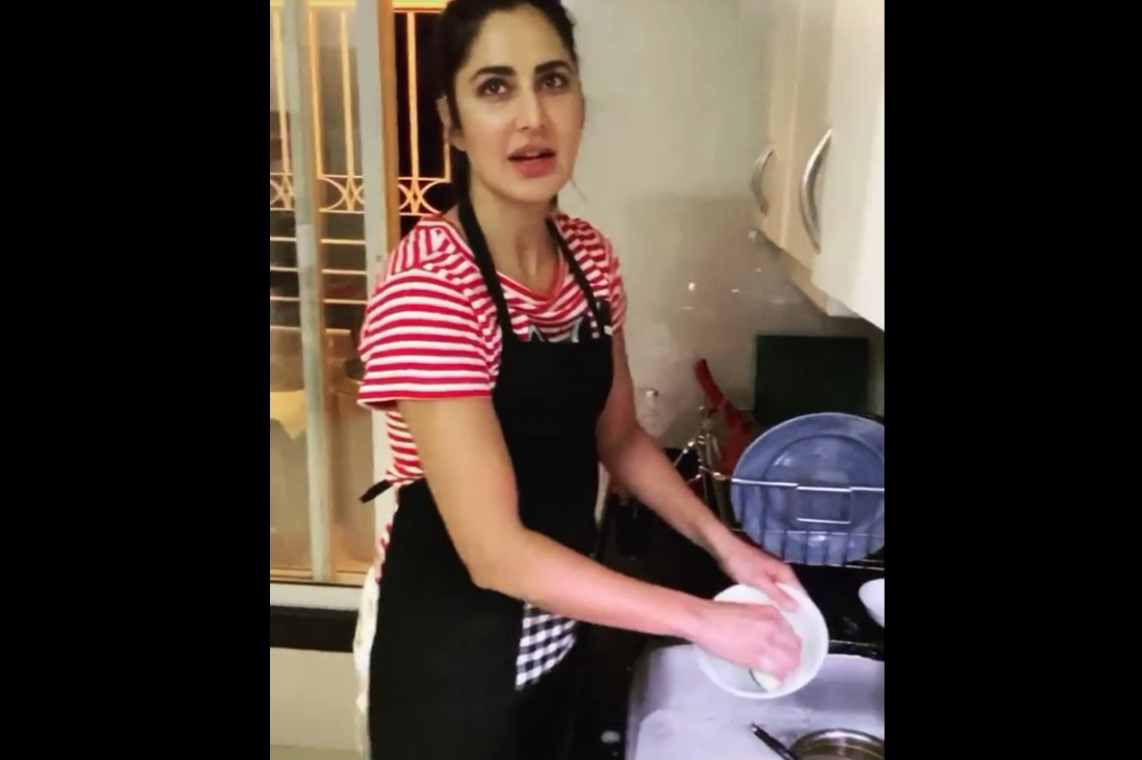 Katrina 'dishes out' tips on household chores.