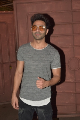 Mumbai, March 30 (IANS) Actor Aparshakti Khurana believes the coronavirus lockdown will teach people many important lessons about life.