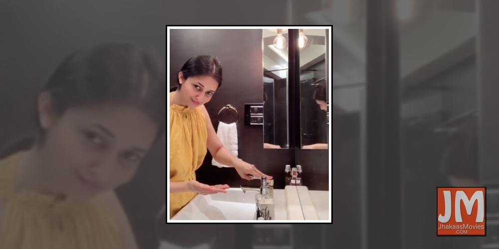 Divyanka Tripathi performs the safe hand challenge.