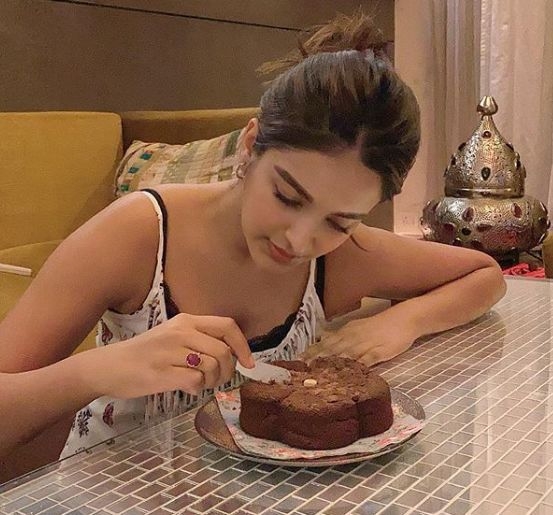 Nidhhi Agarwal turns baker.