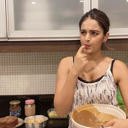 Nidhhi Agarwal turns baker.