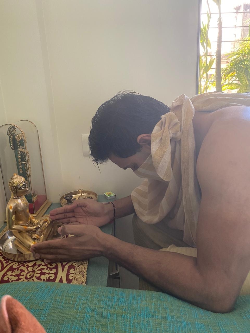 Lockdown diaries: Male TV stars 'share the load' with spouses at home.