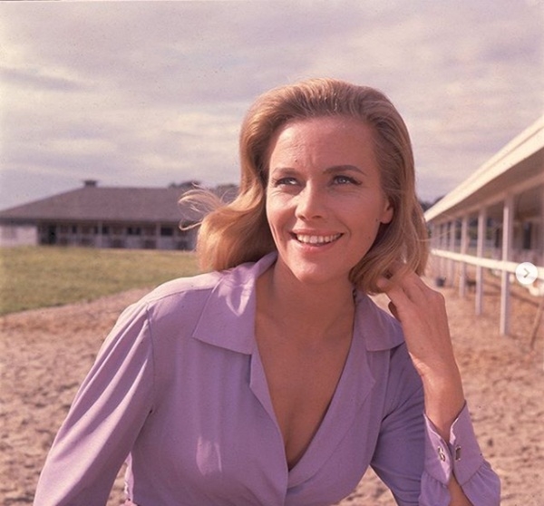 Honor Blackman.