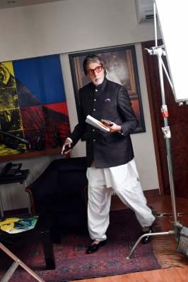 Big B: Smartphones are 
