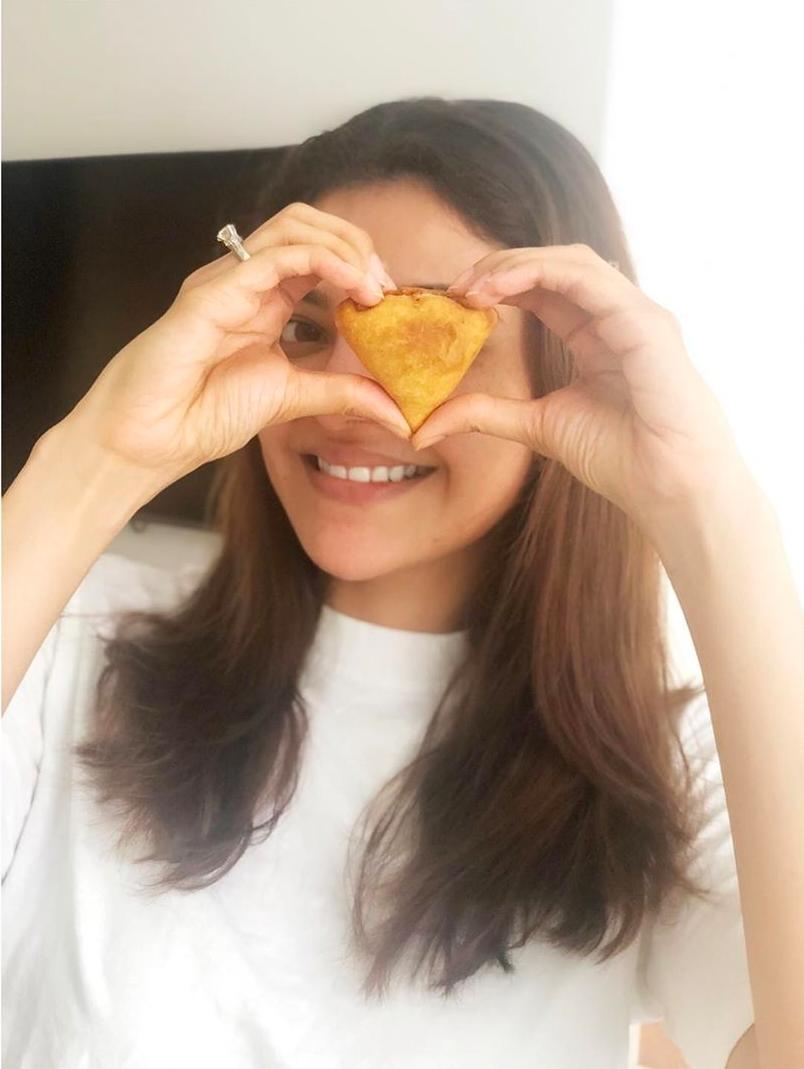 Lockdown diaries: Kajal Aggarwal learns to make khasta samosas from mum.