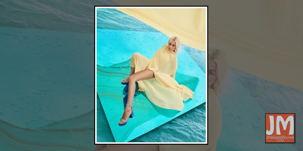 Rita Ora slammed for not following lockdown rules.