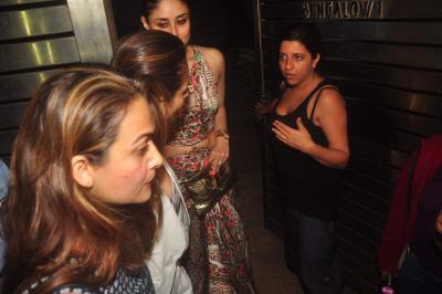 Actress Kareena Kapoor Khan has posted a cool snap of her #GirlGang -- Karisma Kapoor, Malaika Arora, and Amrita Arora. As the lockdown has been extended, she is finding it tough to stay away from her gang for long. (Photo: IANS)