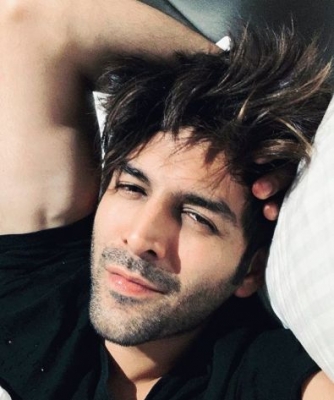 Kartik Aaryan wants to look 