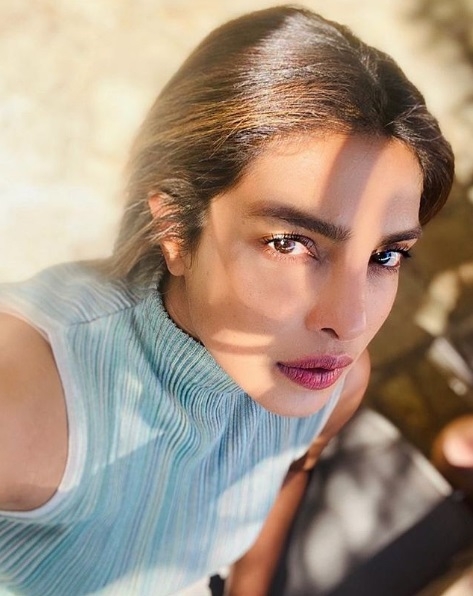 Priyanka Chopra: Hang in there world.