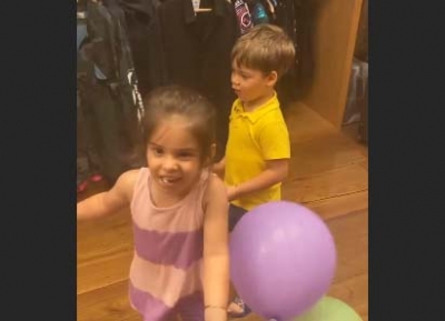 K.Jo and his twin kids are back with 