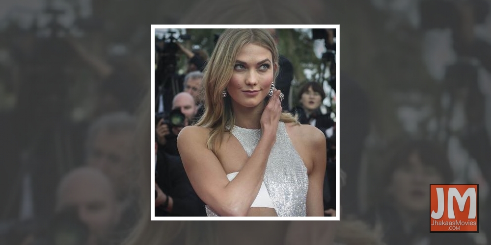 Karlie Kloss.
