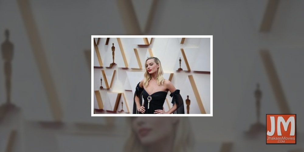 Margot Robbie set for banjo lessons