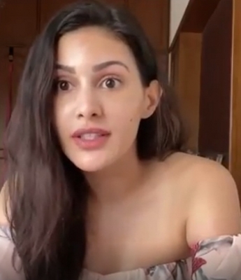 Richa, Kalki, Amyra, Pulkit talk gender parity during lockdown.