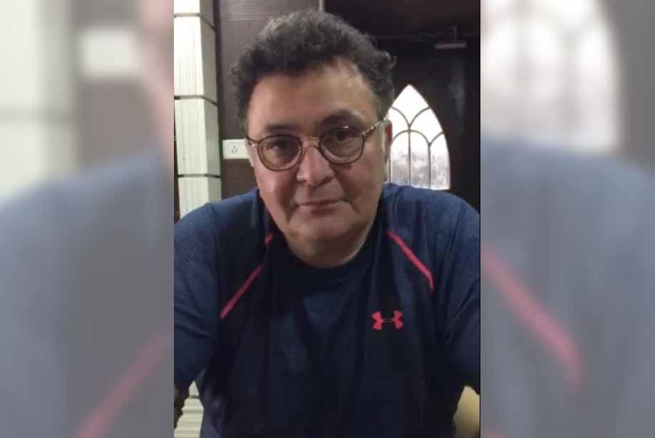 Raveena shares video of Rishi Kapoor wishing her dad on his b'day.