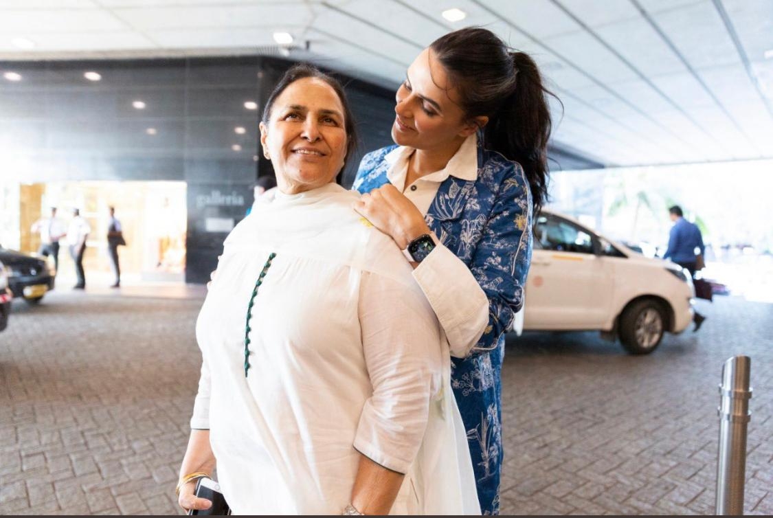 Celebs wish 'most beautiful souls' on Mother's Day.