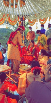 Hyderabad: Actor Nikhil Siddhartha ties the knot with Pallavi Varma in a close-knit ceremony in the presence of family members and close friends at a private resort near Hyderabad during the extended nationwide lockdown imposed to mitigate the spread of coronavirus, on May 14, 2020. (Photo: IANS)