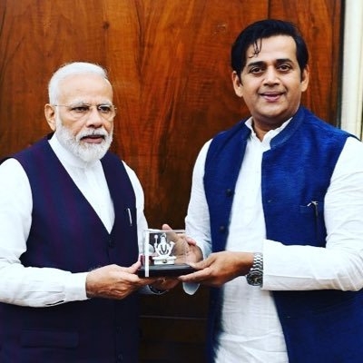 Ravi Kishan with PM Modi.