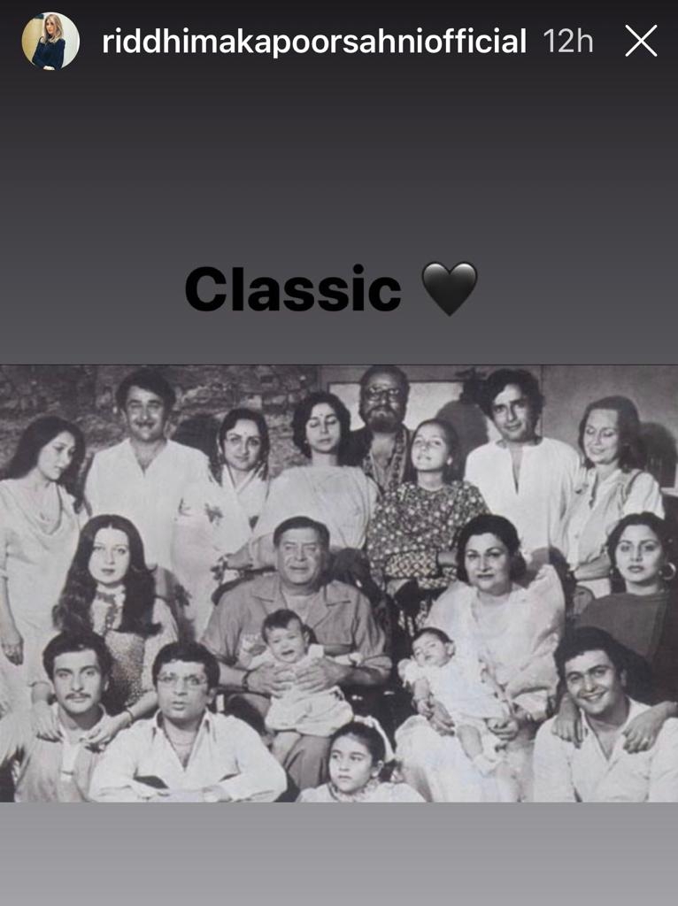 Riddhima Kapoor shares a 'classic' Kapoor family portrait.