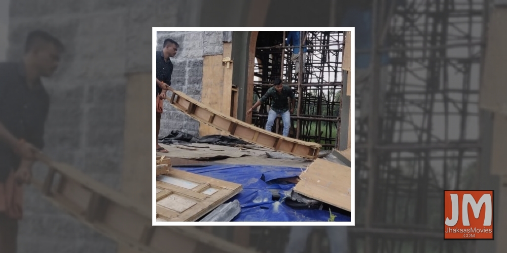 'Minnal Murali' set vandalised.