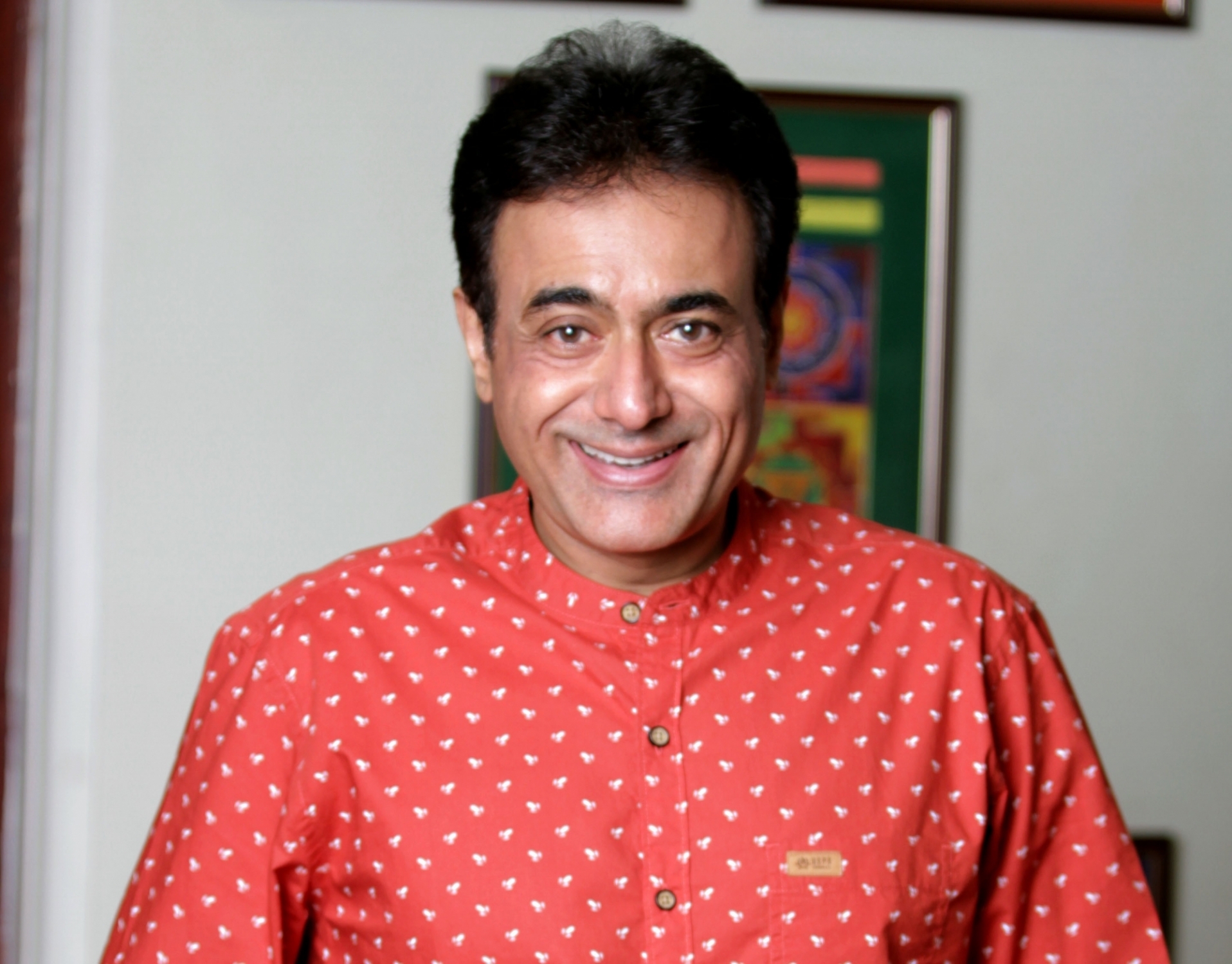 When Hema Malini and Roopa Ganguly failed to recognize Nitish Bharadwaj.