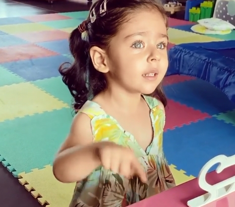 Kunal Kemmu gets special birthday gift from daughter.