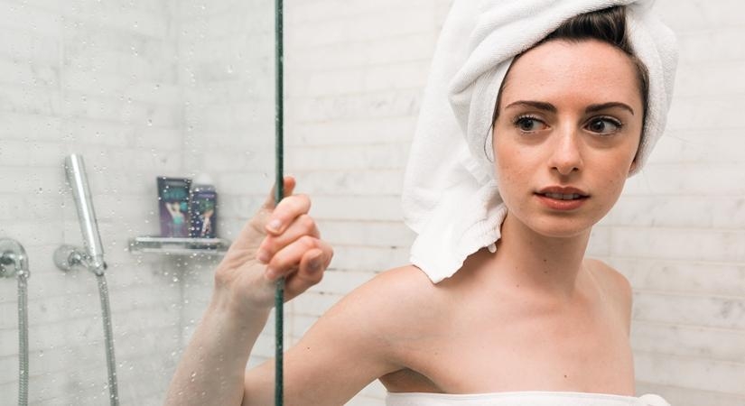 Tips to manage acne during summers.