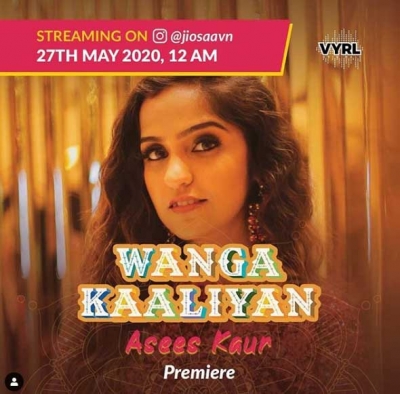 Asees Kaur comes up with 