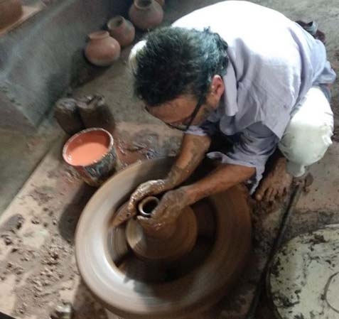 Jackie Shroff tries his hand at pottery.