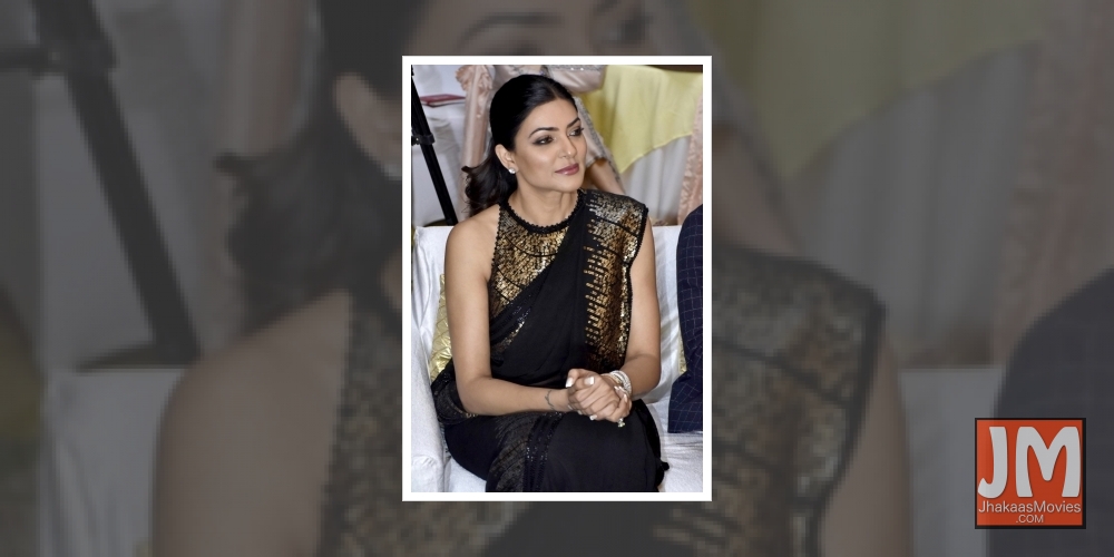  Sushmita Sen teases powerful comeback with 'Arya' 