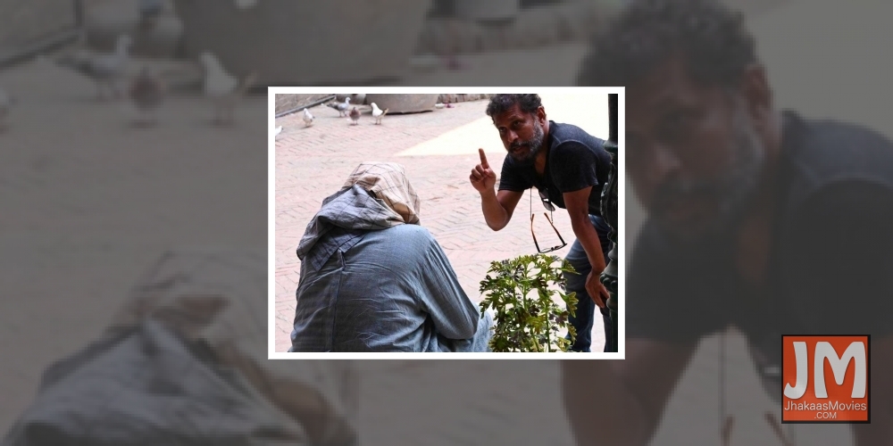 Big B on use of prosthetics and back pain during 'Gulabo Sitabo' shoot.