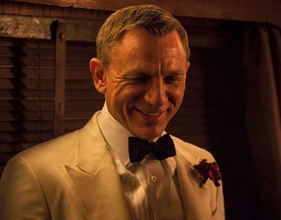 James Bond a father of 5-yr-old girl, fights COVID-like pandemic in new film.