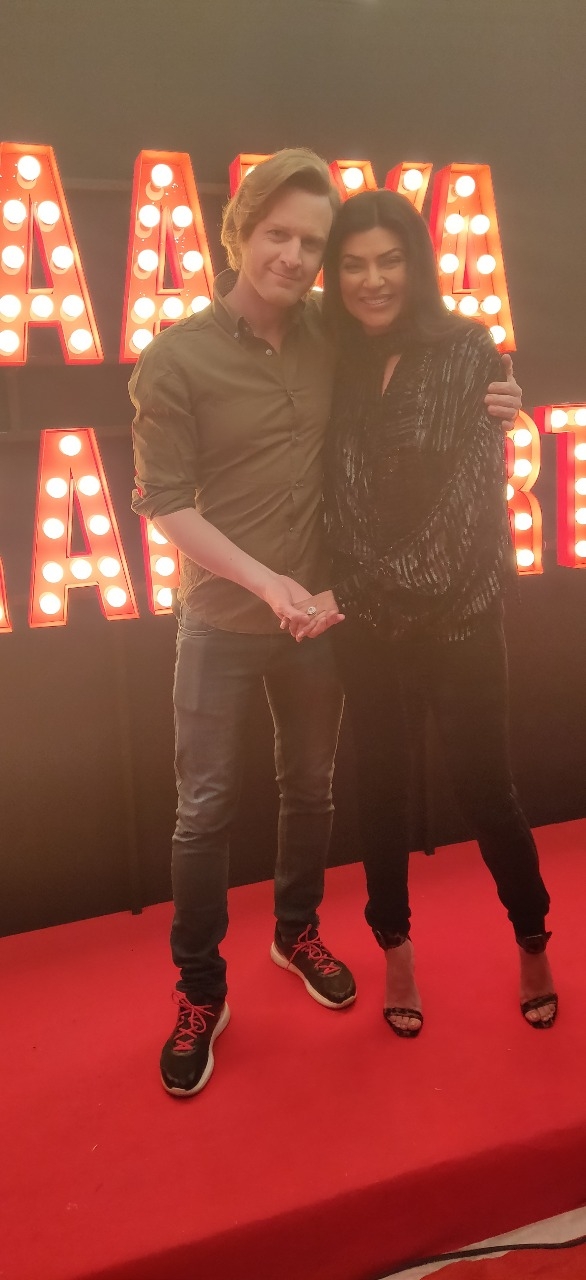 Sushmita Sen's comeback series 'Aarya' has 'surprise element' in Alexx O'Nell.