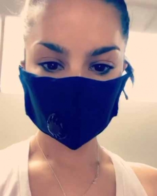 Sunny Leone hits gym after three months.