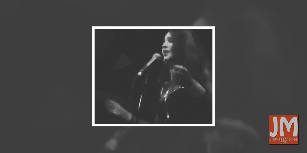 Shruti Haasan misses being on stage.