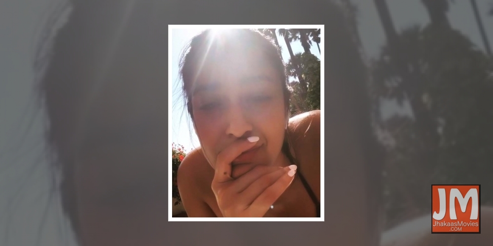 Ileana D'cruz shares enjoys the sun on her skin.