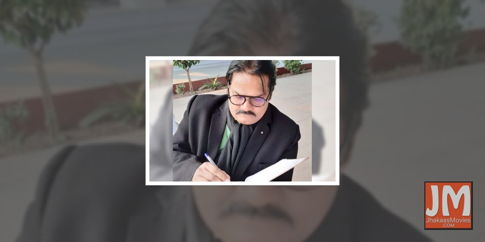 Akhilendra Mishra could have been a lecturer.