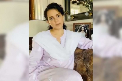 Kangana urges all to boycott Chinese goods after Galwan attack.