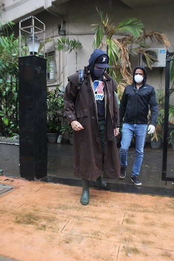 Mumbai: Actor Abhishek Bachchan seen at a dubbing studio in Mumbai's Andheri on July 3, 2020. (Photo: IANS)