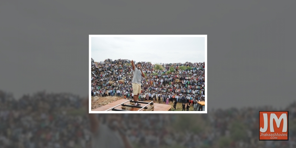 When 'man of masses' Prabhas was greeted by a huge crowd.