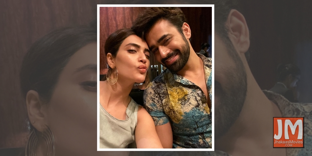 Telly stars shower Pearl V. Puri with b'day wishes.